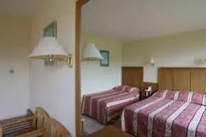 Hotel Connemara Gateway 3*