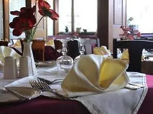 Hotel Connemara Gateway 3*